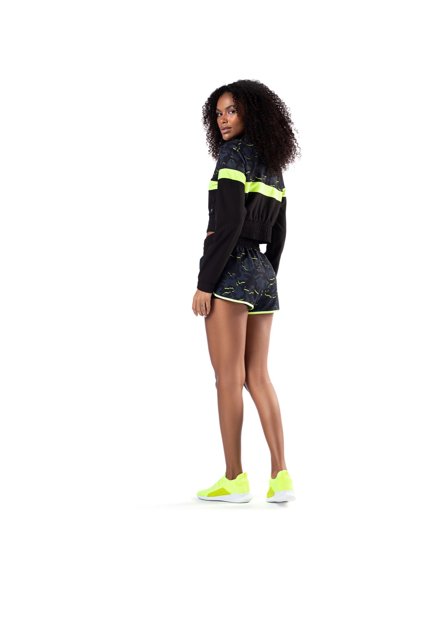 Shorts Volcanic Camuflado Preto c Neon